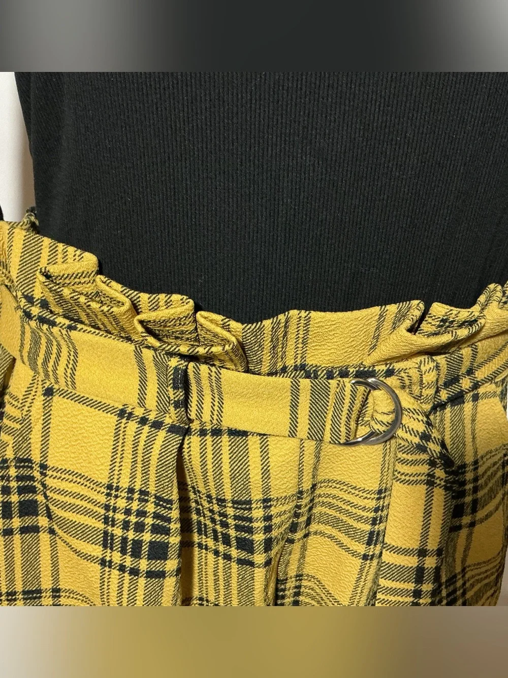 No Boundaries beautiful yellow